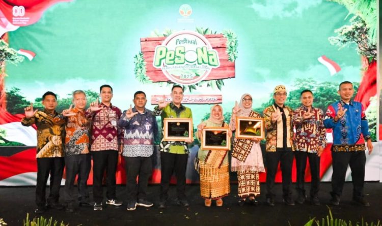 Konsistensi Jaga Lingkungan, Pesawaran Raih Penghargaan PESONA 2025 Tingkat Nasional