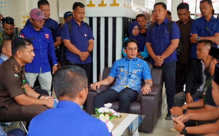 Ratusan Warga Lampung Selatan Tuntut Kepala Desa Sinar Palembang Dinonaktifkan