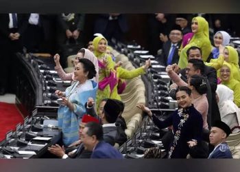 DPR dan Pemerintahan Prabowo-Gibran Dorong Pembangunan dengan Semangat Kebahagiaan