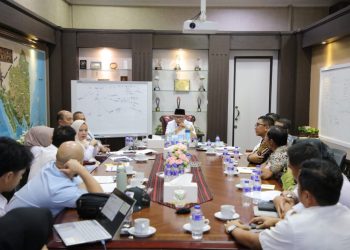 Langkah Cepat Pemprov Lampung Kendalikan Harga Minyak Goreng, Gubernur Gelar Rakor Bersama Industri dan Bulog