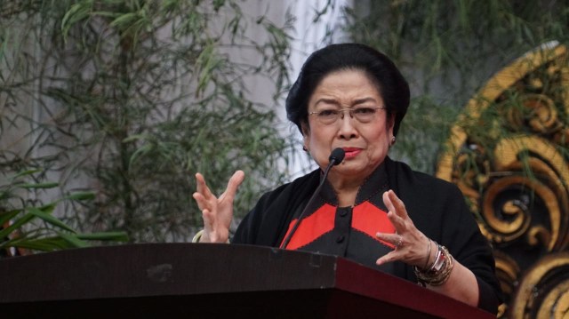 Kontroversi SMA Swasta Siger: Ketua dan Wakil Gerindra Lampung Dikritik Karena Langgar Aturan Pendidikan