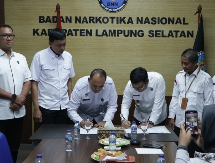 BNNK Lampung Selatan dan Lapas Narkotika Kelas IIA Bandar Lampung Tandatangani PKS, Perkuat Sinergi P4GN
