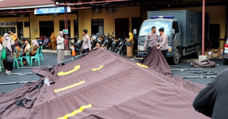 Lonjakan Pendaftar SKCK di Tanggamus Capai 500 Persen, Polres Tambah Tenda dan Kursi Demi Layani Ribuan Pemohon