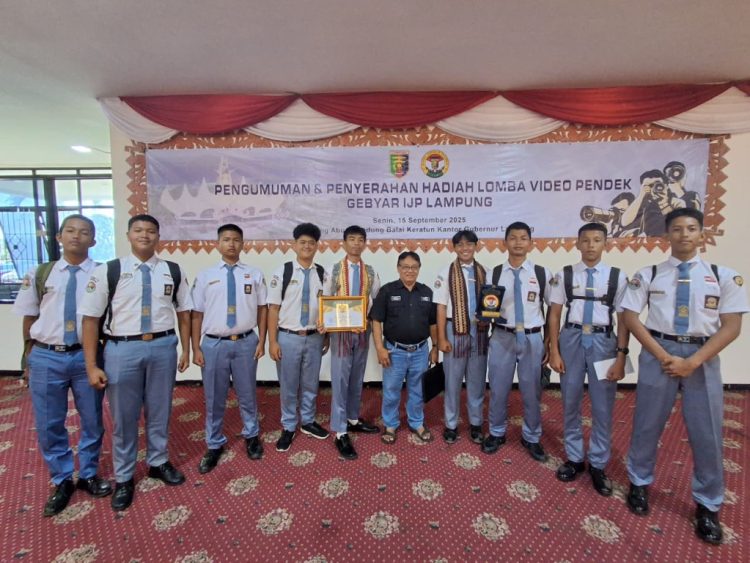 SMAN 1 Padang Cermin Raih Juara 3 Lomba Video Pendek Gebyar IJP Lampung 2025, Bukti Kreativitas Pelajar Menyala di Era Digital