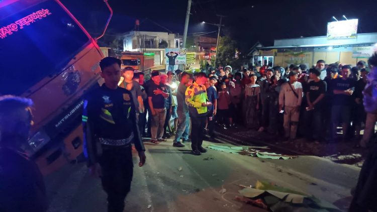 Truk Fuso Mundur Tak Kuat Nanjak, Pasutri Tergilas di Pringsewu: Istri Tewas Seketika, Suami Luka Serius