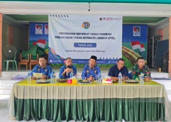 PN Pringsewu Bagikan 200 Sertipikat PTSL di Pekon Gading Rejo: Bukti Kepemilikan Tanah Resmi dan Kepastian Hukum bagi Warga