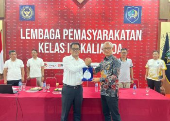 Kolaborasi Penguatan Zona Integritas: Lapas Kalianda Jadi Contoh Nyata Reformasi Pelayanan Publik, Disambangi Lapas Tanjung Raja
