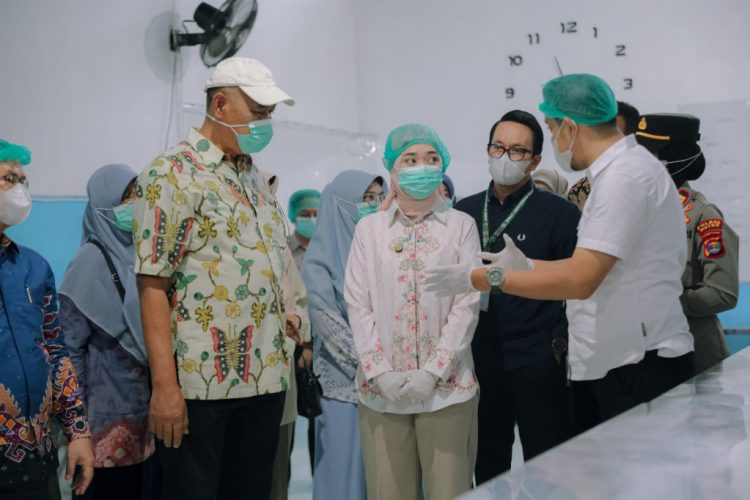 Pemprov Lampung Tinjau Dapur SPPG di Metro, Pastikan Program MBG Anak Sekolah Aman dan Higienis