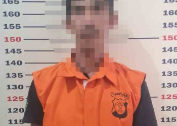 Polisi Tangkap Pelaku Pencurian Rp13 Juta di Way Urang, Lampung Selatan: Aksi Ne­kat Memanjat Tembok Berakhir di Penjara