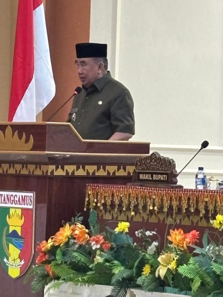 Bupati Tanggamus Paparkan Rancangan KUA-PPAS 2026 di Sidang Paripurna DPRD: Fokus Pembangunan Infrastruktur dan Ketahanan Pangan