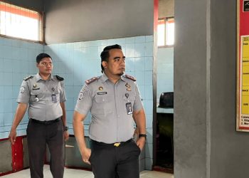 Kalapas Dharmasraya Tinjau Area Dapur, Tata Ulang Fasilitas untuk Tingkatkan Efisiensi dan Kebersihan