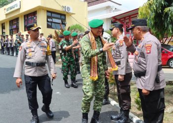 Pangdam XXI/Radin Inten Mayjen TNI Kristomei Sianturi Kunjungi Polres Tanggamus: Tegaskan Soliditas TNI-Polri untuk Jaga Stabilitas Daerah