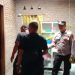 Warga Dusun Jualang Kota Agung Ditemukan Meninggal di Rumah, Polisi dan Inafis Lakukan Identifikasi