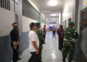 Kalapas Kalianda Pimpin Razia Gabungan TNI–Polri, Pastikan Lapas Bebas Narkoba dan Handphone Ilegal