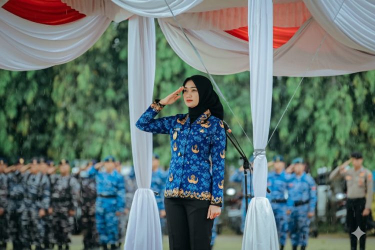 Guyuran Hujan Tak Surutkan Semangat Pemuda di Peringatan Hari Sumpah Pemuda ke-97 Lampung: Pesan Inspiratif Wagub Jihan Nurlela