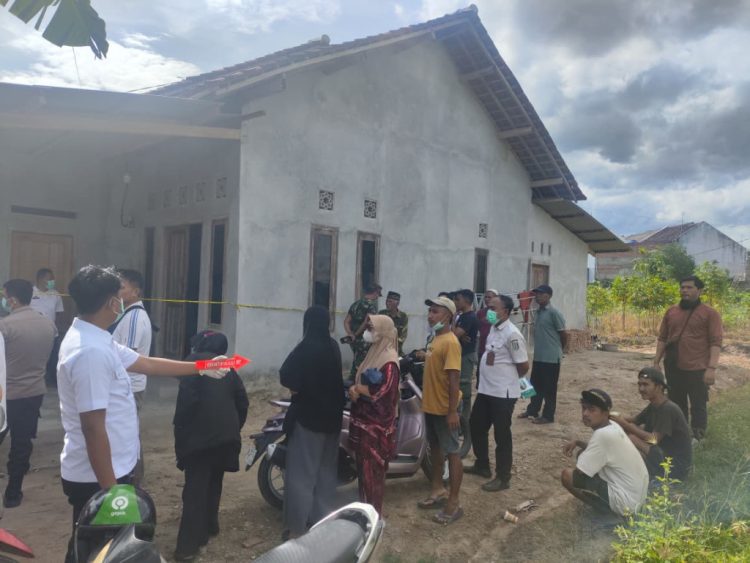 Warga Geger, Juru Parkir Ditemukan Tewas di Rumahnya
