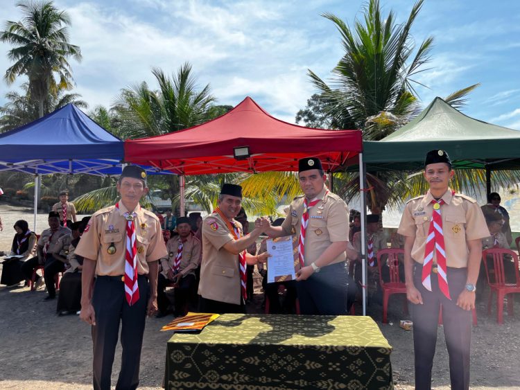 Kalapas Dharmasraya Tegaskan Peran Strategis Pramuka dalam Pembentukan Karakter Generasi Muda, Hadiri Pelepasan Peserta Raimuna Daerah