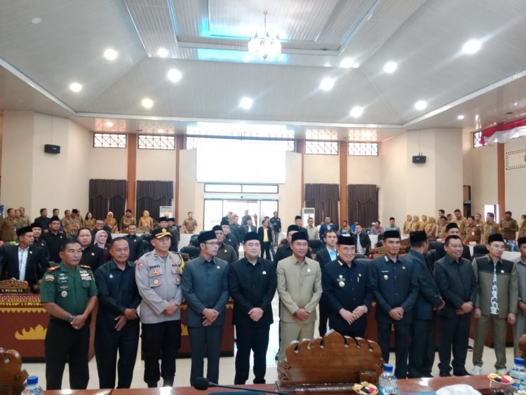 APBD Tanggamus 2026 Resmi Disetujui, Bupati dan DPRD Tandatangani MOU Program Perda