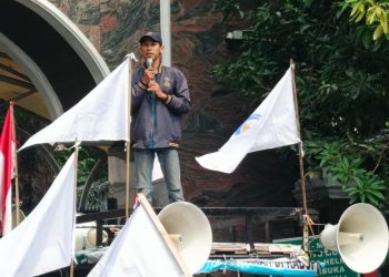 FML Laporkan Dugaan Korupsi Pantai Kalianda ke Kejagung dan Tekan Ambil Alih Kasus Irigasi Gantung