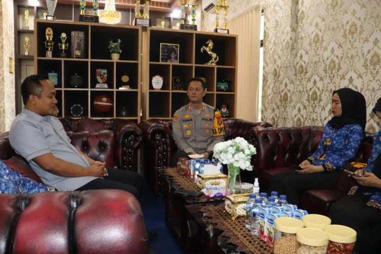 Kolaborasi Makin Kuat! Kapolres Pringsewu dan Bawaslu Matangkan Strategi Awasi Pemilu 2025