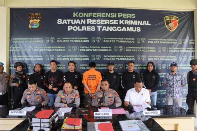 Polres Tanggamus Tahan Kakon Atar Lebar Terkait Dugaan Korupsi Dana Desa