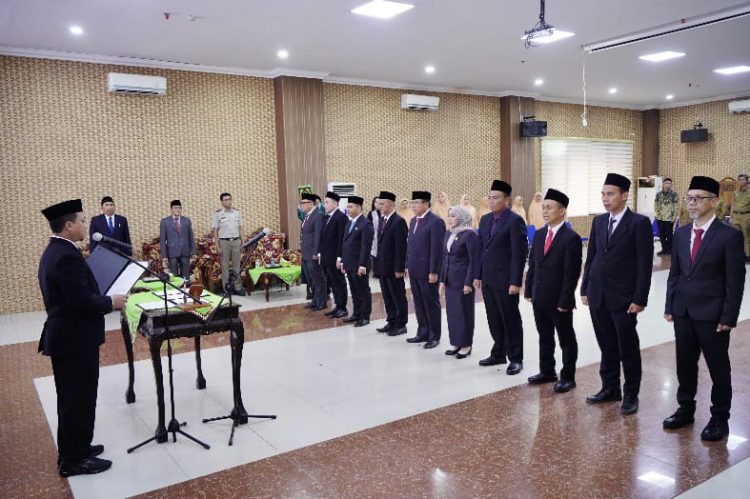 Sepuluh Pejabat Pimpinan Pratama Pringsewu Resmi Dilantik
