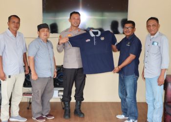 Perkuat Kemitraan Pers dan Kepolisian, Kapolres Pringsewu Raih Penghargaan