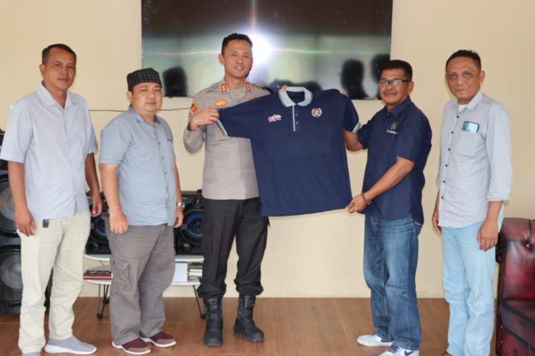 Perkuat Kemitraan Pers dan Kepolisian, Kapolres Pringsewu Raih Penghargaan