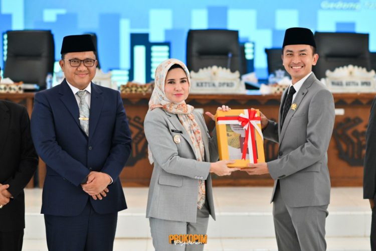 DPRD dan Pemkab Pesawaran Sepakati Ranperda RPJMD 2025–2029 dalam Rapat Paripurna