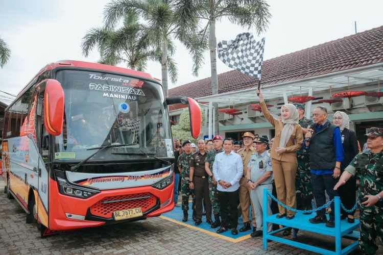 1.886 Pemudik Lampung 2026 Dilepas Wagub Jihan dengan Moda Kereta dan Bus