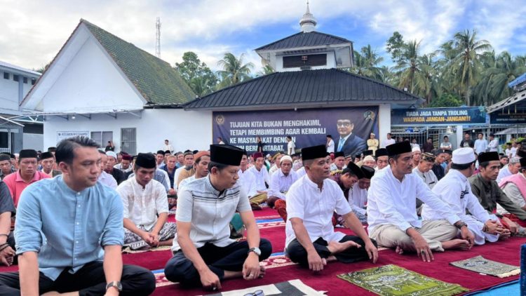 Lapas Kalianda Sembelih 1 Sapi dan 6 Kambing pada Idul Adha 1447 H