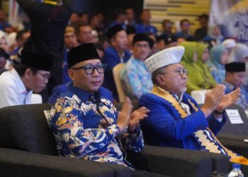 Hadiri Pelantikan PAN, Gubernur Tekankan Peran Parpol Dukung Sektor Pertanian