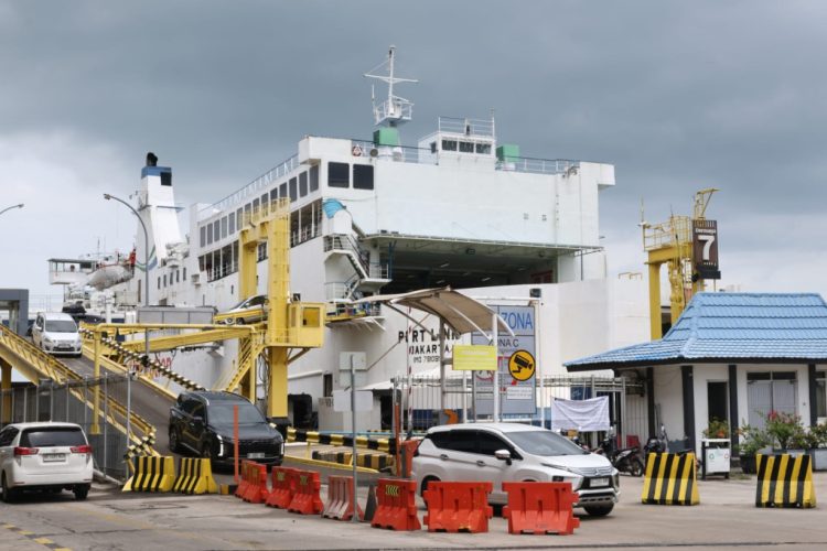 ASDP Catat Lonjakan Trafik Penyeberangan di Jalur Merak–Bakauheni dan Ketapang–Gilimanuk
