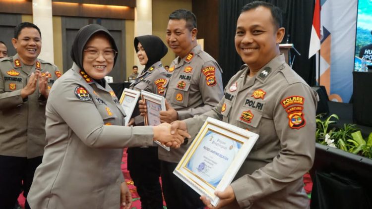 Sukses Kelola Media dan Informasi Publik, Polres Lampung Selatan Raih Dua Penghargaan Sekaligus