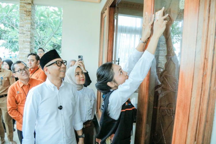 Sensus Ekonomi 2026 Dimulai, Gubernur Lampung Beri Contoh dengan Ikut Pendataan
