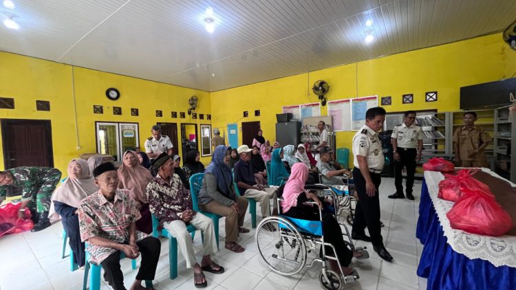 Pemasyarakatan Hadir untuk Masyarakat, Lapas Kalianda Gelar Baksos Sembako