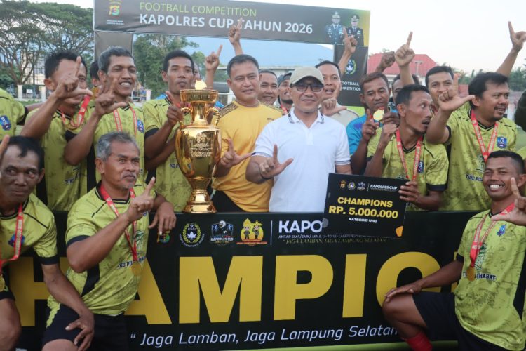 Wabup Syaiful Anwar Tutup Kapolres Cup 2026, Ribuan Penonton Padati Stadion Raden Intan