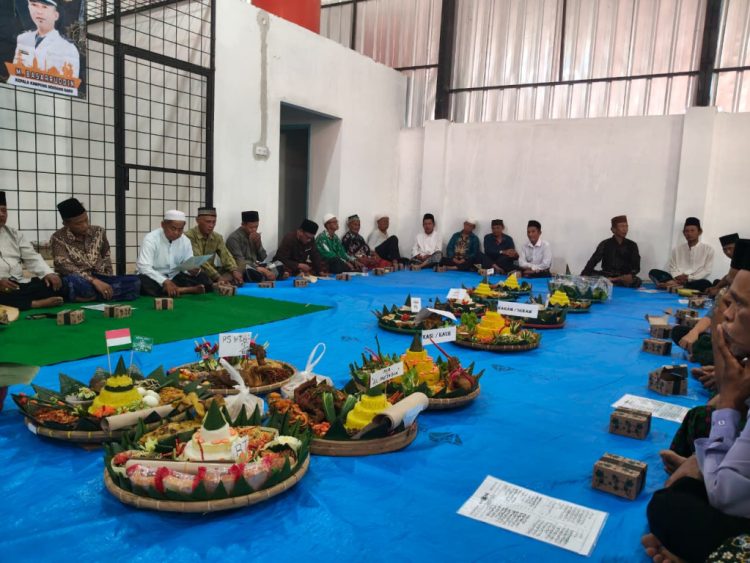 Suroan 1448 H di Sendangbaru Penuh Makna, Diawali Ziarah Kubur Berakhir Wayang Kulit Semalam Suntuk