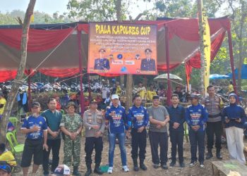 Ratusan Penghobi Merpati Kolong Meriahkan Hari Bhayangkara ke-80 di Pringsewu
