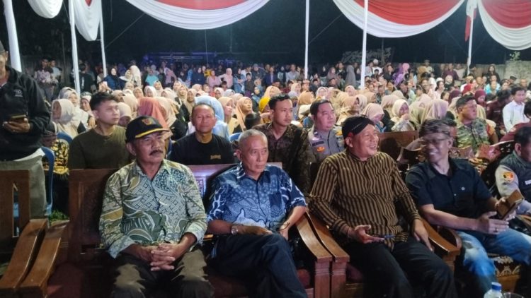 Lestarikan Budaya Lampung, Mahasiswa STKIP PGRI Bandarlampung Gelar Pentas Wayang Spektakuler di Pringsewu