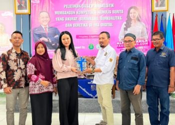 Hadiri Penandatanganan MoU IBN-PWI, Senator Almira Dorong Generasi Muda Lawan Hoaks