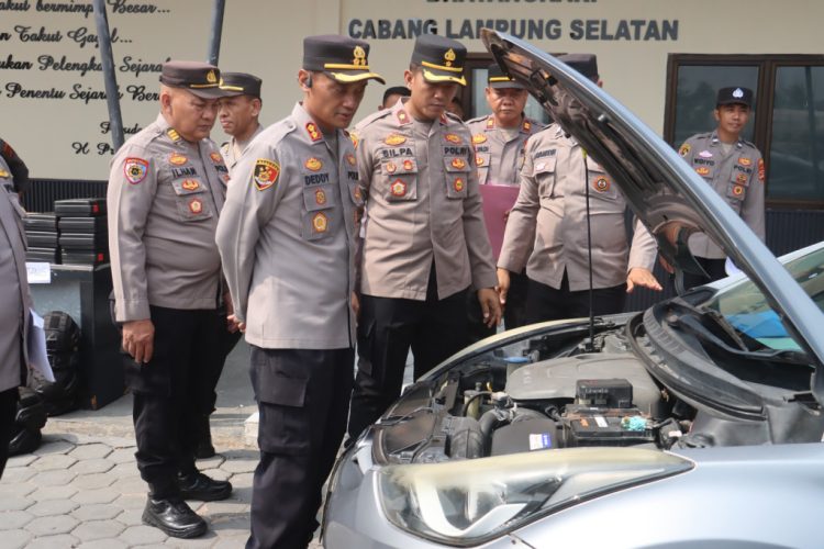 Kapolres Lampung Selatan Cek Sarpras Polsek, Pastikan Siap Hadapi Gangguan Kamtibmas