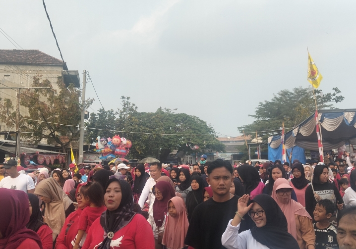 Ribuan Peserta Padati Jalan Sehat KBSB Kalianda, Bazar Bundo Kandung Ikut Meriah
