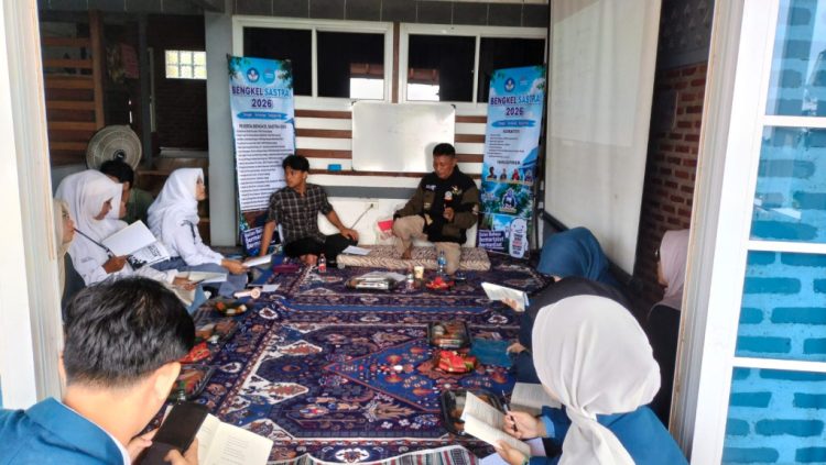 Nanang R Supriyatin Ungkap Makna Puisi: Cara Mengabarkan dan Menyentuh Kehidupan