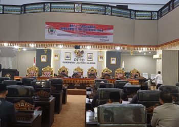 Ketua DPRD Erma Yusneli Pimpin Paripurna Ranperda Perubahan APBD Lampung Selatan 2026