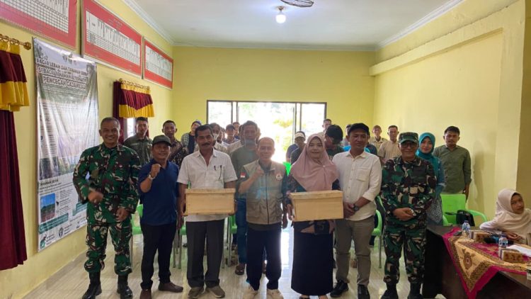 Cegah Konflik Manusia-Gajah, TNWK Kembangkan Pagar Lebah yang Bisa Jadi Sumber Penghasilan