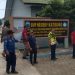 Abu Erupsi Menempel di Atap dan Lantai Sekolah, Damkar Lamsel Bergerak