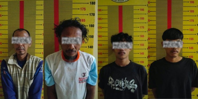 Polisi Gerebek Rumah di Pringsewu Utara, 4 Pria Diduga Konsumsi Sabu Diamankan