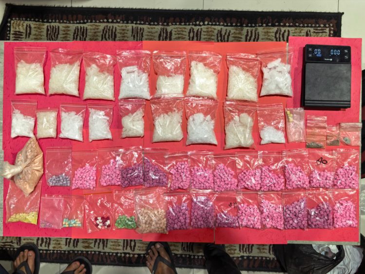 Kandang Bebek Jadi Tempat Sembunyi 1,3 Kg Sabu, Dua Pelaku Diciduk Polisi