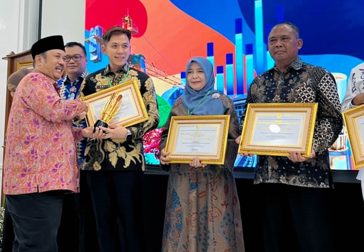 Bupati Egi Terima Penghargaan PPD 2026, Lampung Selatan Peringkat Ketiga
